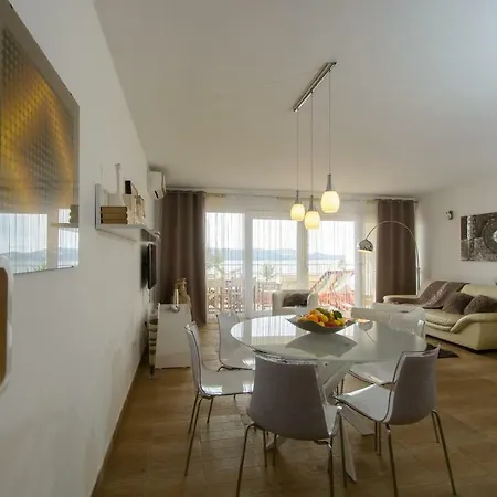 Sunrise App * Trogir